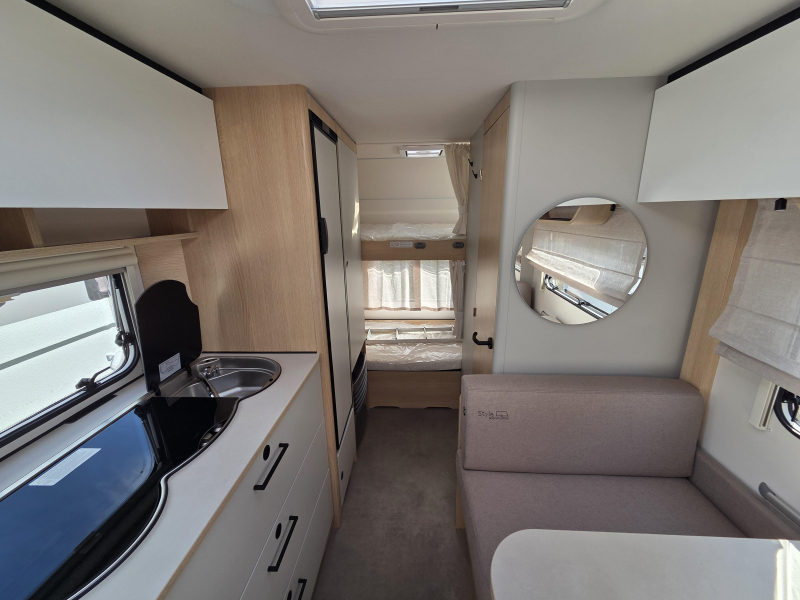 LMC Style Special 490 K - stapelbed - mover  foto: 10