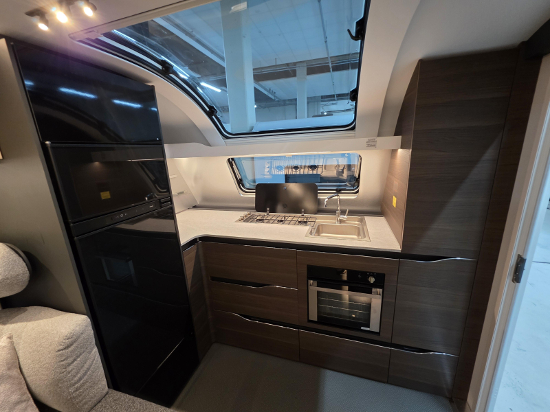Adria Alpina 663 HT  foto: 18