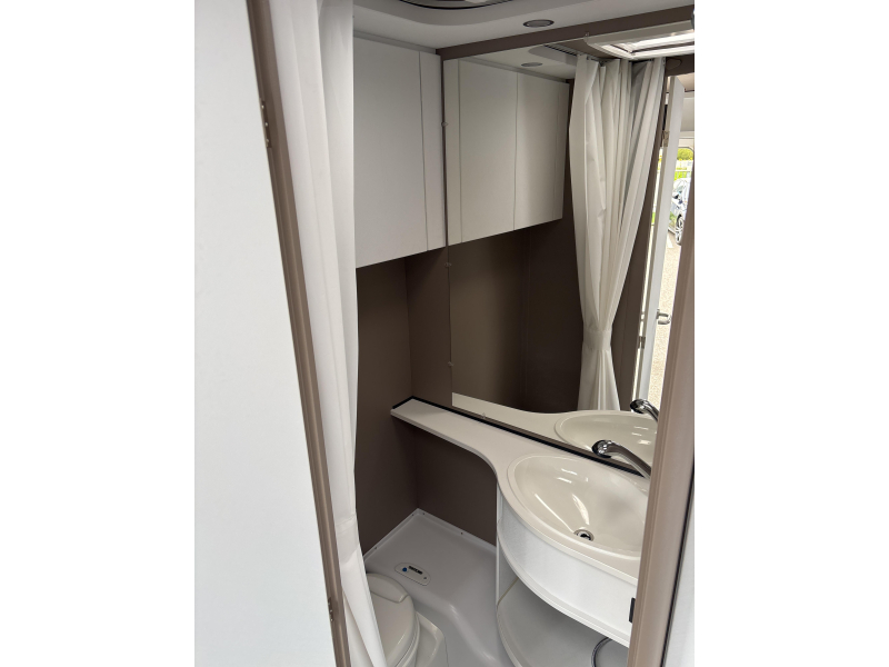 Dethleffs C'Go 415 QL NIEUWSTAAT EN NIEUWE TENT  foto: 12