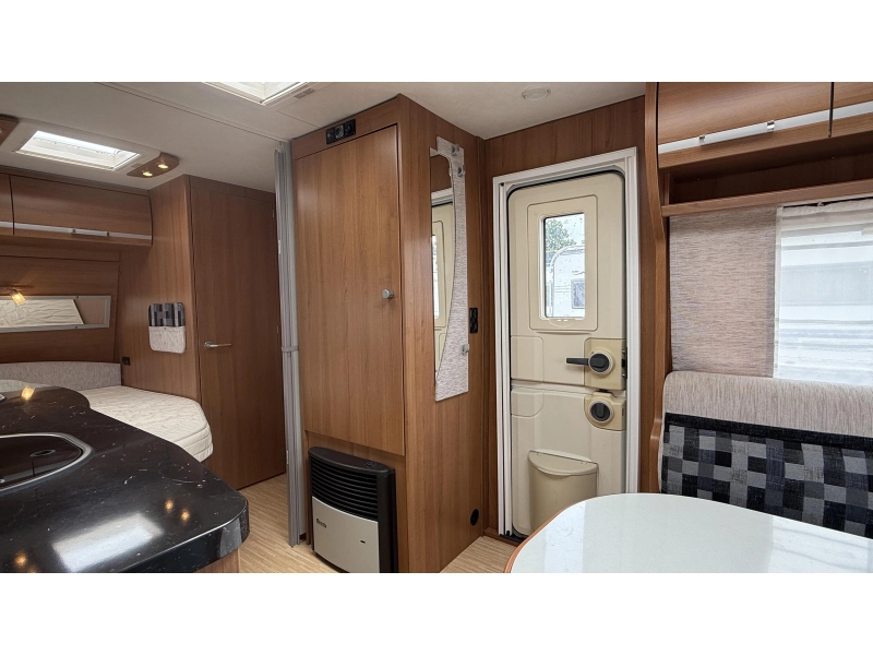 LMC Musica 470 D frans bed rondzit toilet  foto: 8