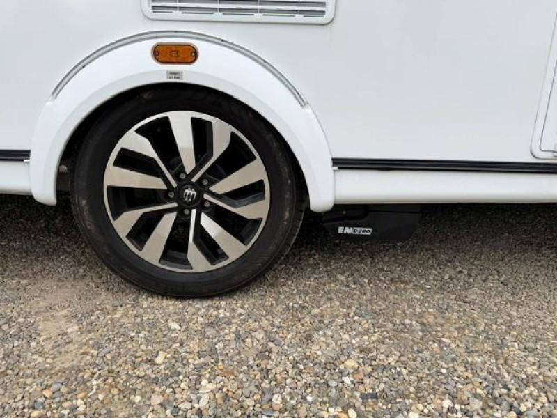Knaus Sudwind 60 Years 460 EU mover fietsenrek luifel  foto: 10