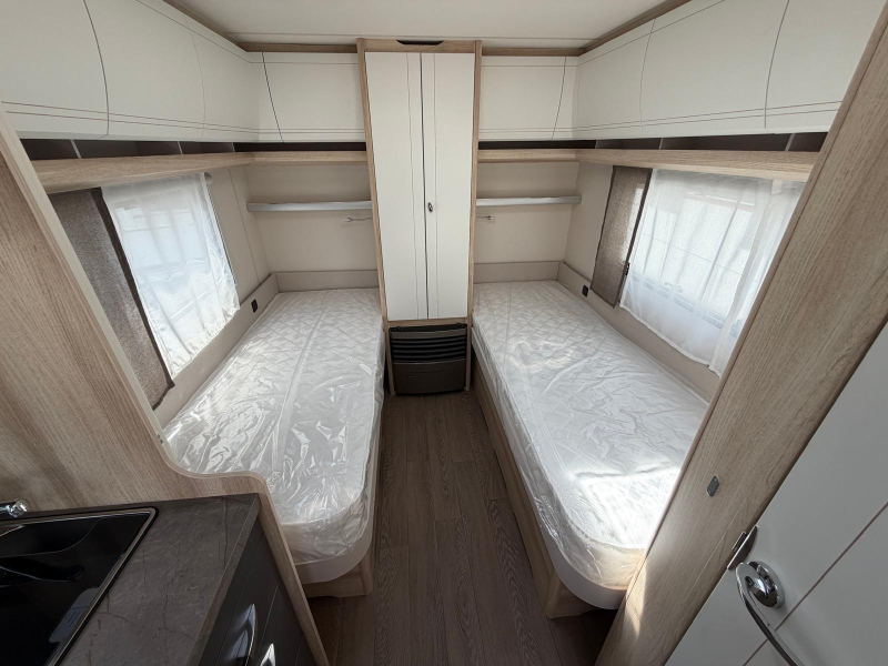 Hobby De Luxe 460 LU MODEL 2027  foto: 11