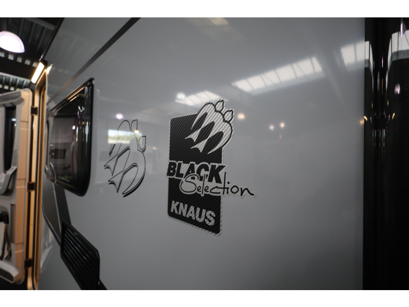 Knaus Sudwind Black Selection 460 EU Enkele bedden  foto: 5