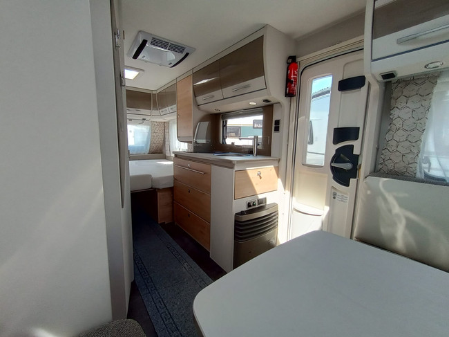 Dethleffs Nomad Avantgarde 460 EL foto: 11