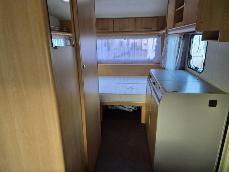 Adria Unica A 430 DD - Voortent -  foto: 4