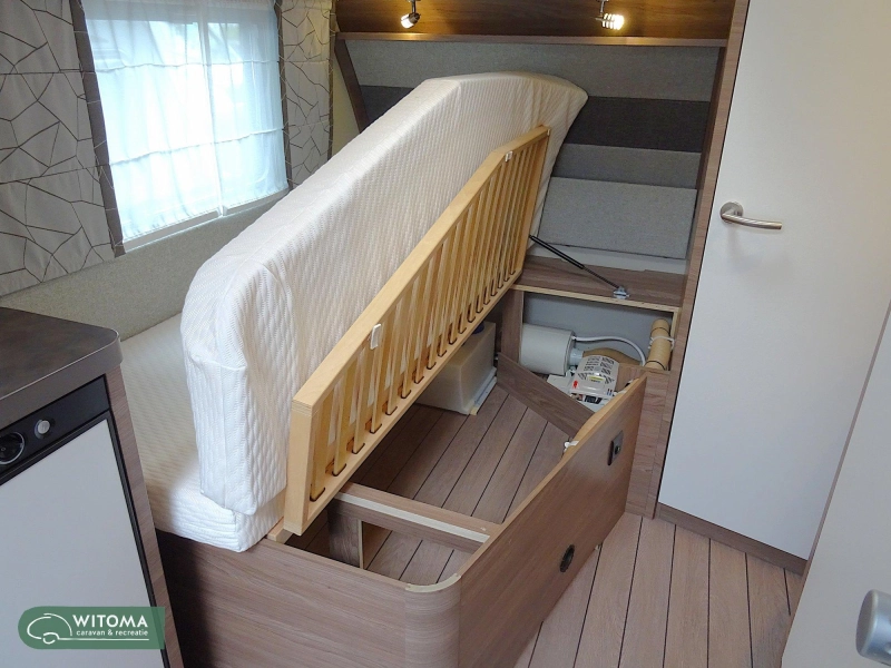 Knaus Sport 450 FU mooie uitvoering!  foto: 10