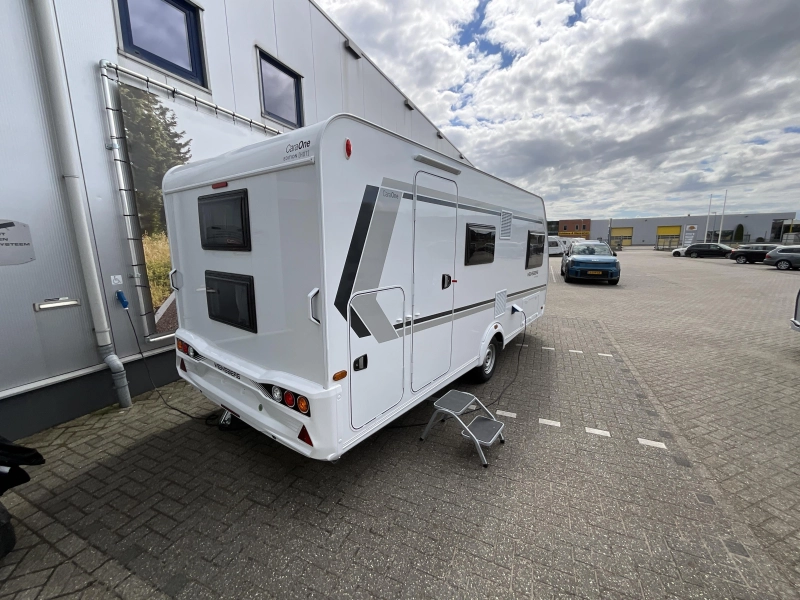 Weinsberg CaraOne Edition HOT 480 QDK STAPELBED-ACTIE MODEL  foto: 1