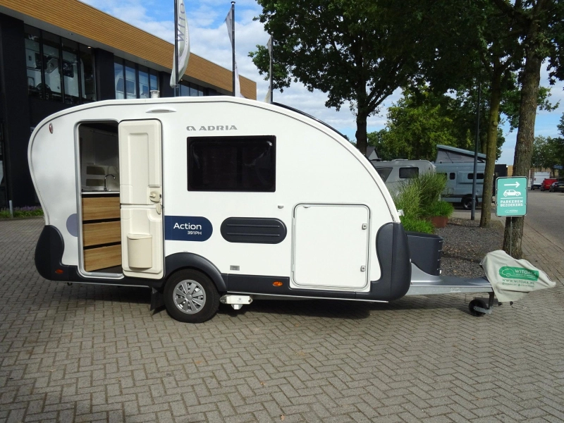 Adria Action 391 PH mover en unico luifel  foto: 21