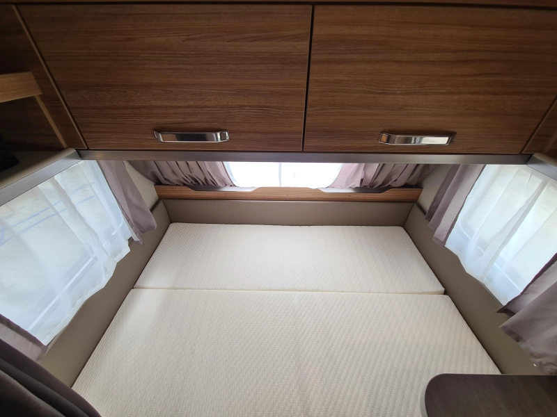 Weinsberg CaraOne Edition HOT 390 QD  foto: 16