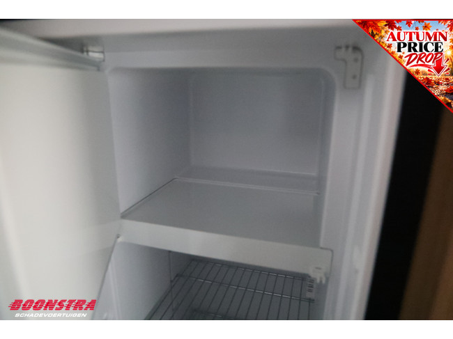 Eriba Touring 630 Legend Hefdak Luifel Dwarsbed Comfort Design Vloerverwarming foto: 16