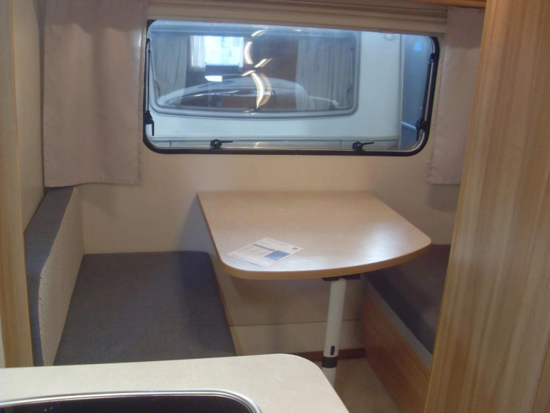 Caravelair Antares Luxe 390 