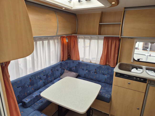 Dethleffs 450 Tourist Light bj. 2006 TOP staat ! met nette Voortent ! foto: 7