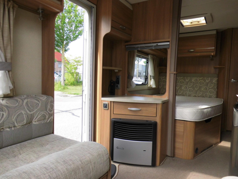Sprite Cruzer 495 SR Mover en cassetteluifel!  foto: 8