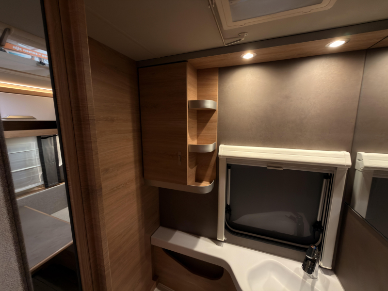 Knaus Sudwind Black Selection 460 EU +vloerverwarming+HCR matr  foto: 11