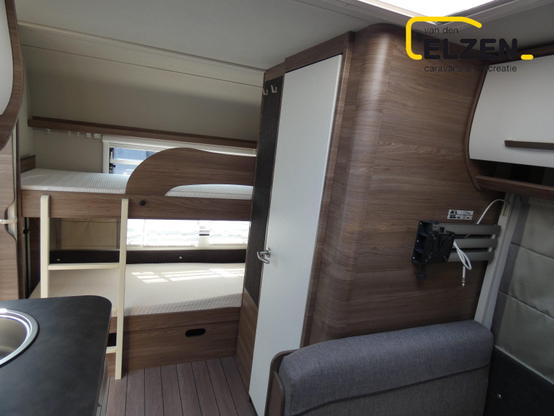 Knaus Sport Silver Selection 500 QDK Mover, luifel, voortent  foto: 15