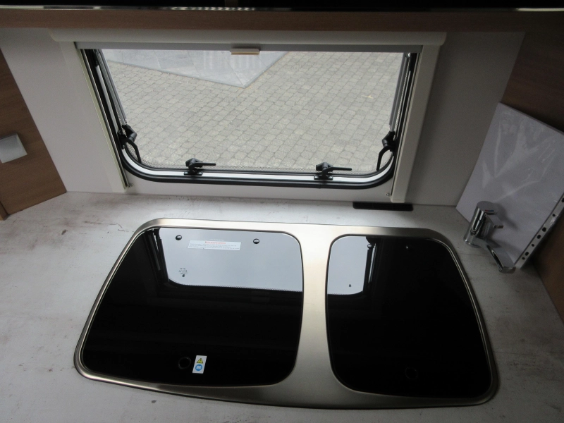 LMC Style Comfort 440 D MOVER AIRCO THULE CASS.  foto: 8