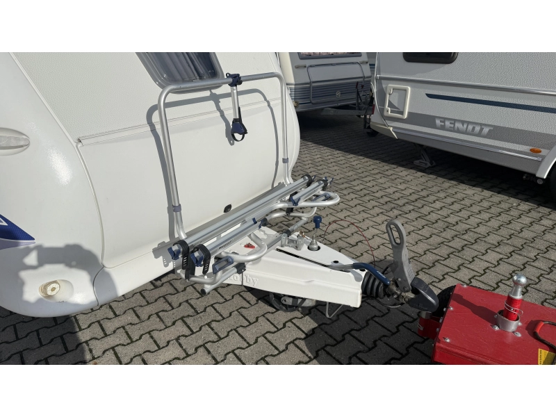 Hobby De luxe Easy 460 UFE frans bed rondzit toilet  foto: 15