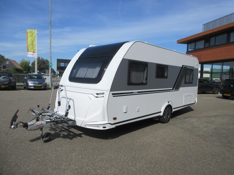 Knaus Sport E-Power Selection 500 UF ZEER NETJES  foto: 21