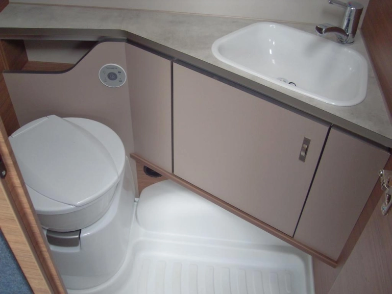 Knaus Sport 400 LK met STAPELBED, MOVER  foto: 7