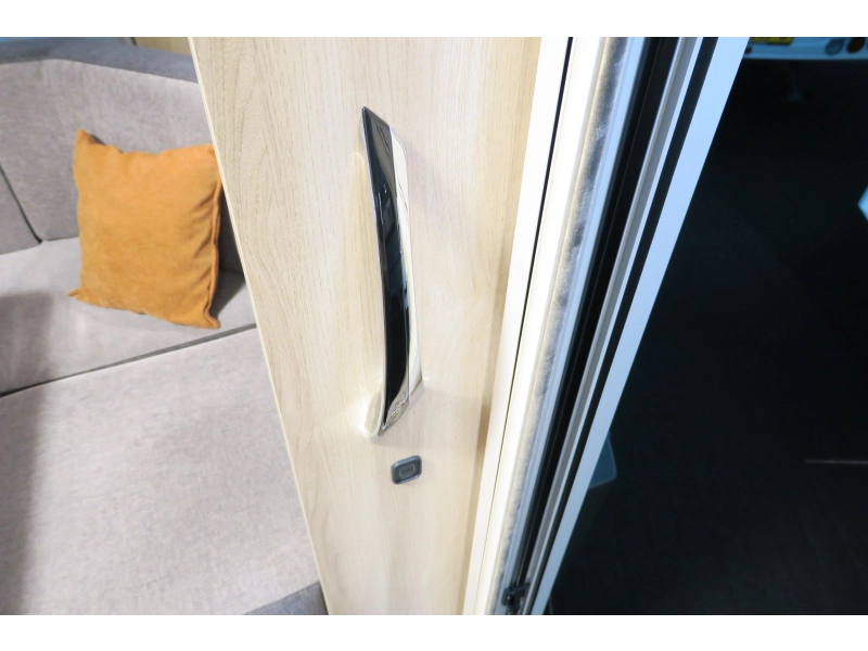 Hobby De Luxe 460 LU MOVER+CASSETTEL.+VOORTENT  foto: 18
