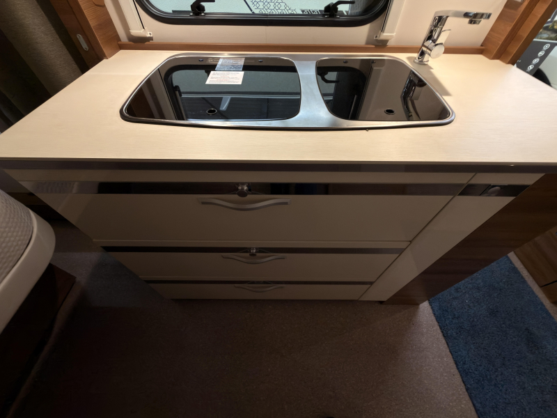 Dethleffs Nomad 530 DR Mover+Luifel+Fiets+Voort  foto: 15