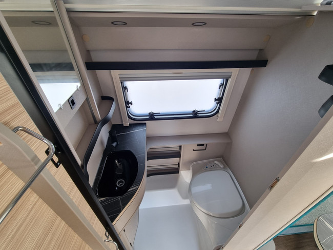 Eriba Touring 530 Urban foto: 11