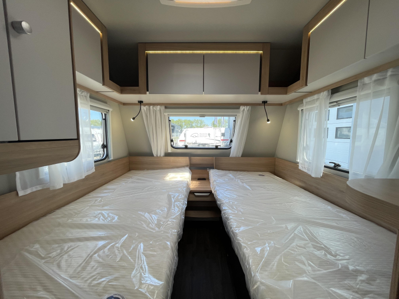 Knaus Sport 460 EU Enkele bedden  foto: 14