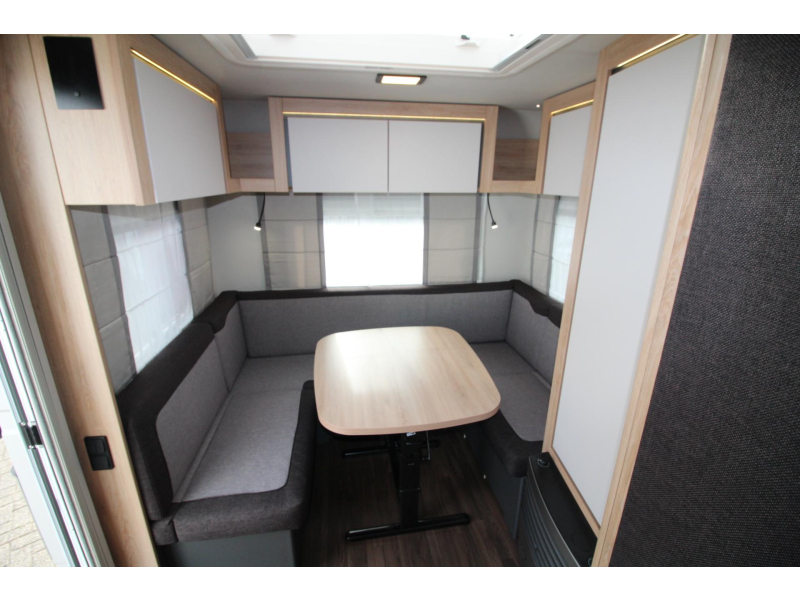 Knaus Sport 500 EU Enkele bedden & rondzit!  foto: 9