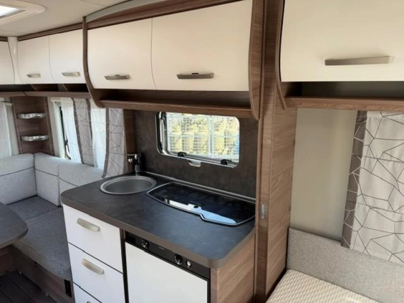 Knaus Sport Silver Selection 450 FU MOVER/LUIFEL/FIETSENREK  foto: 12