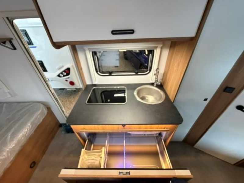 Caravelair Alba Family 496 Stapelbed caravan  foto: 11