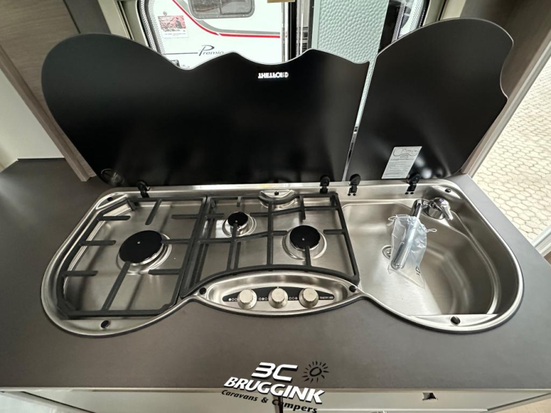 Bürstner Premio 460 TL ENKEL BED VLOERVERWARMING 