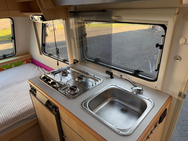 Beyerland Vitesse 400 DV Vastbed,FaceToFace,Topindeling! foto: 11