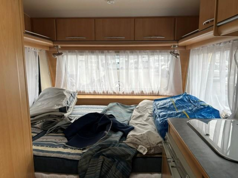 Adria Altea 390 DS Voortent+luifel 