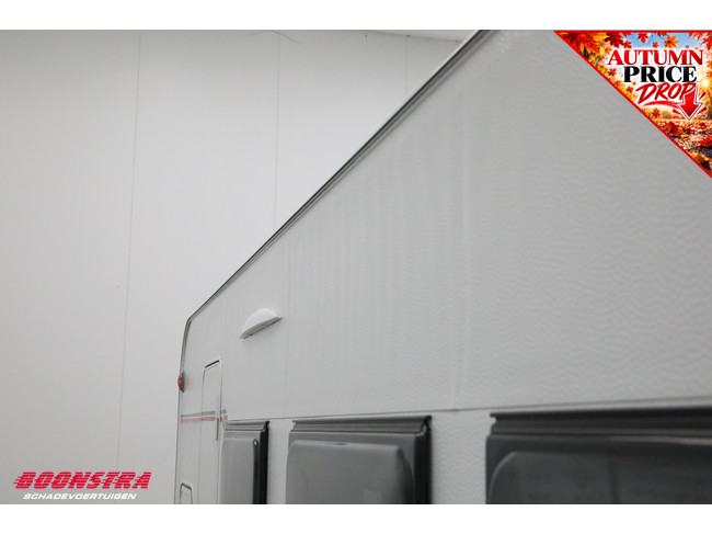 Bürstner Premio Life 490 TK Pack 2 Vloerverwarming Stapelbed Treinzit foto: 5