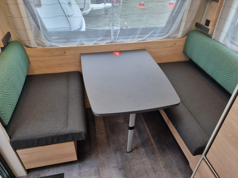 Dethleffs Camper 460 EL  foto: 5