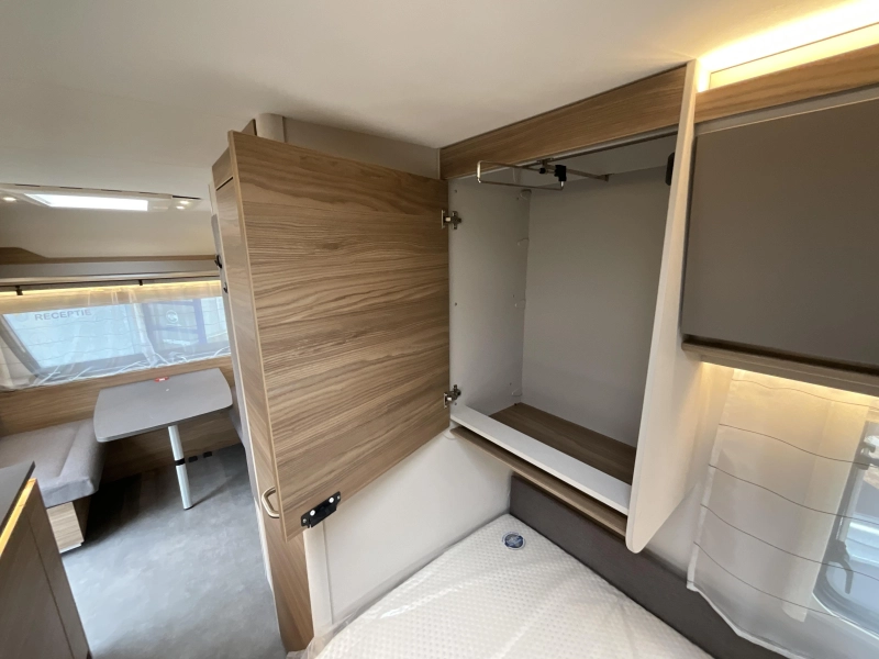 Dethleffs Nomad 460 EL MOVER-LUIFEL-NIEUW MODEL  foto: 10