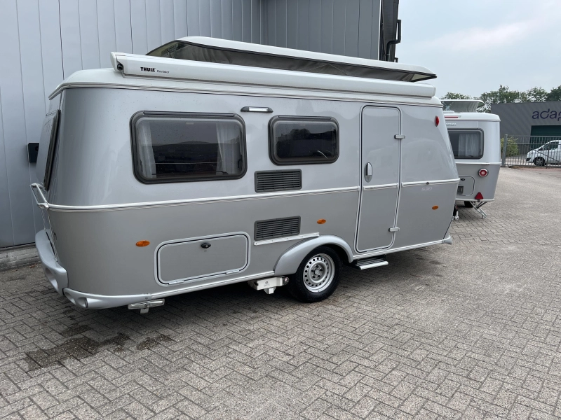 Eriba Touring Troll 530 SE Mover/Thule luifel  foto: 1
