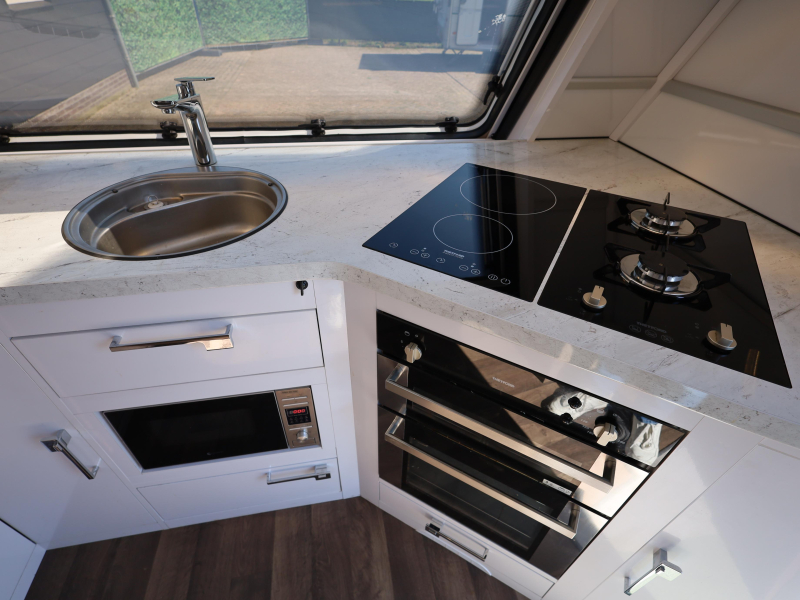 Kabe Imperial 740 TDL FK King Size o.a.dakairco levelsysteem  foto: 7