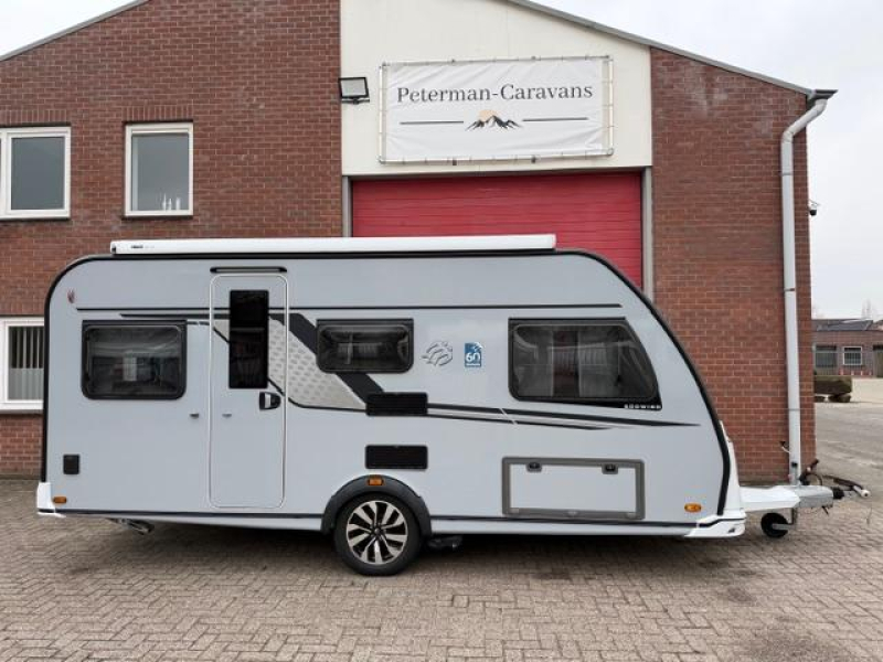 Knaus Sudwind 60 Years 460 EU Incl. Mover en Luifel  foto: 1