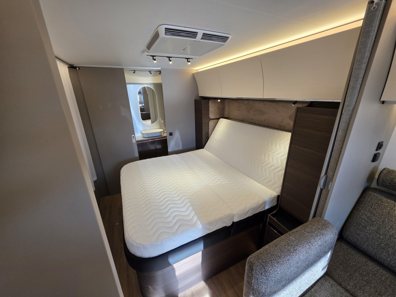 Adria Alpina 663 HT  foto: 6