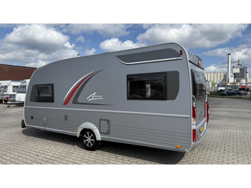 Bürstner Averso Plus 510 TK kinderkamer rondzit  foto: 14