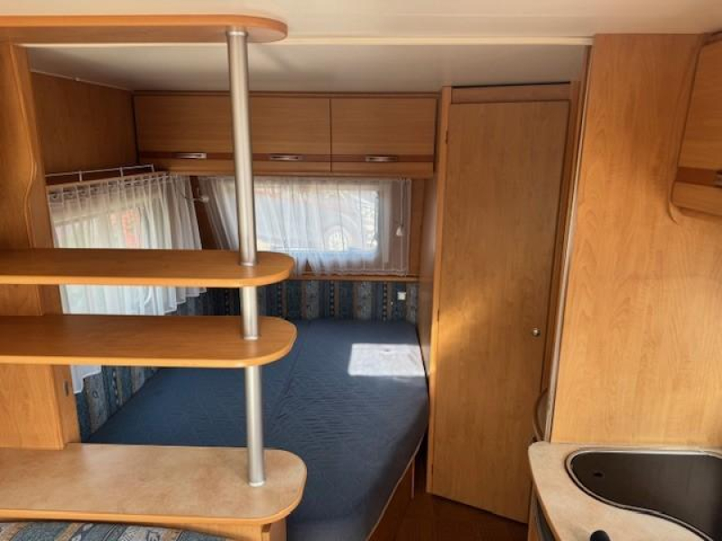 Caravelair Ambiance Style 420 mover voortent fietsenrek  foto: 9