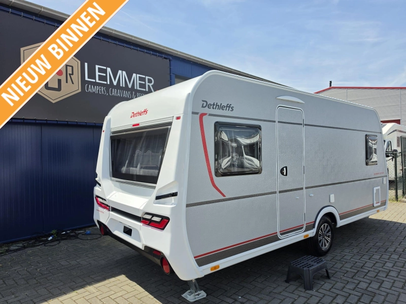 Dethleffs Summer Edition 470 FR Rondzit, Frans bed 