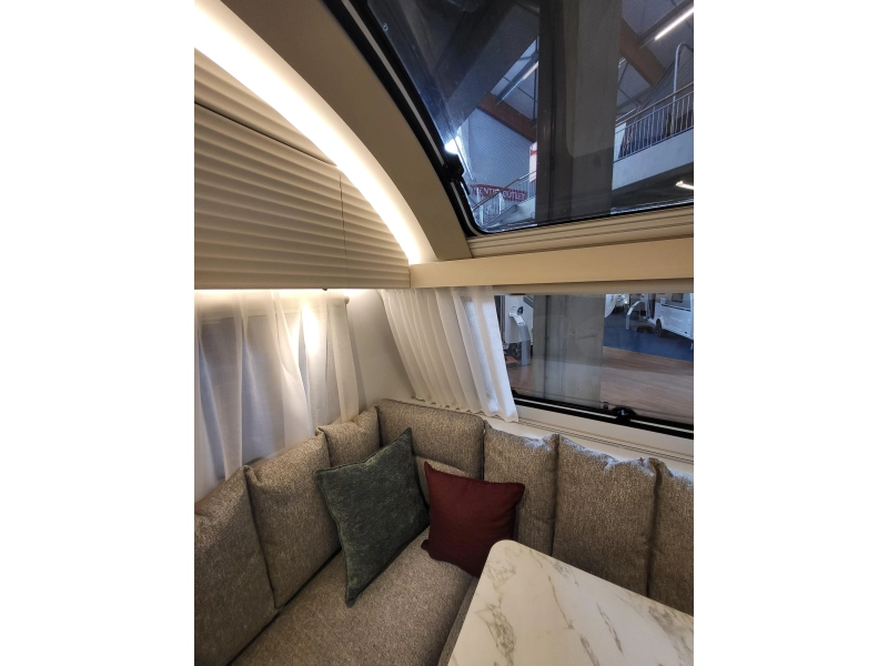 Adria Adora 522 UP nieuwste uitvoering  foto: 22