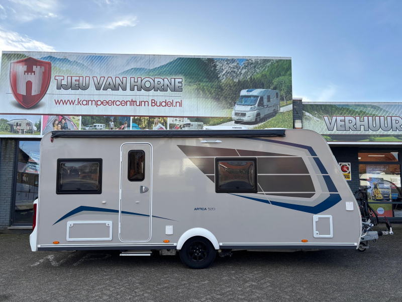 Caravelair Artica 520 Fransbed + Mover 