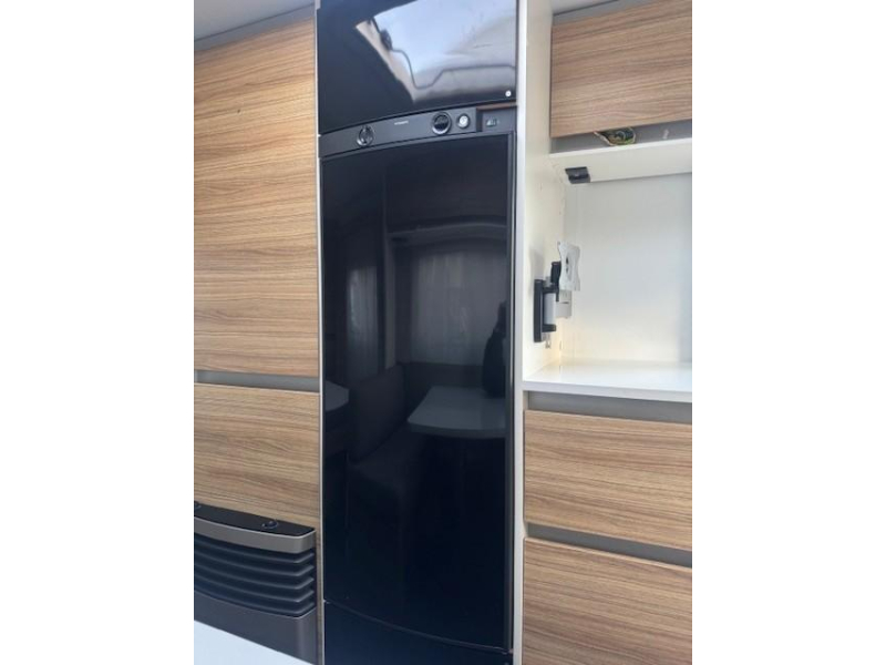 Adria Altea 542 PH airco mover zakluifel  foto: 16