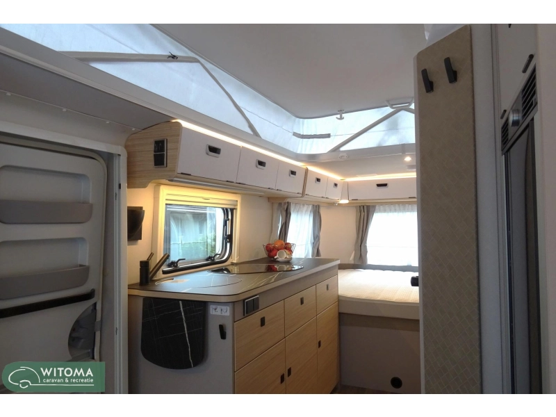 Eriba Touring 630 sale € 5.455,- voordeel  foto: 3
