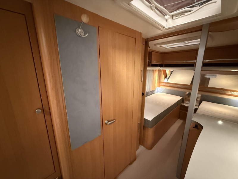 Wilk S3 490 UE RONDZIT- ENKELE BEDDEN  foto: 22