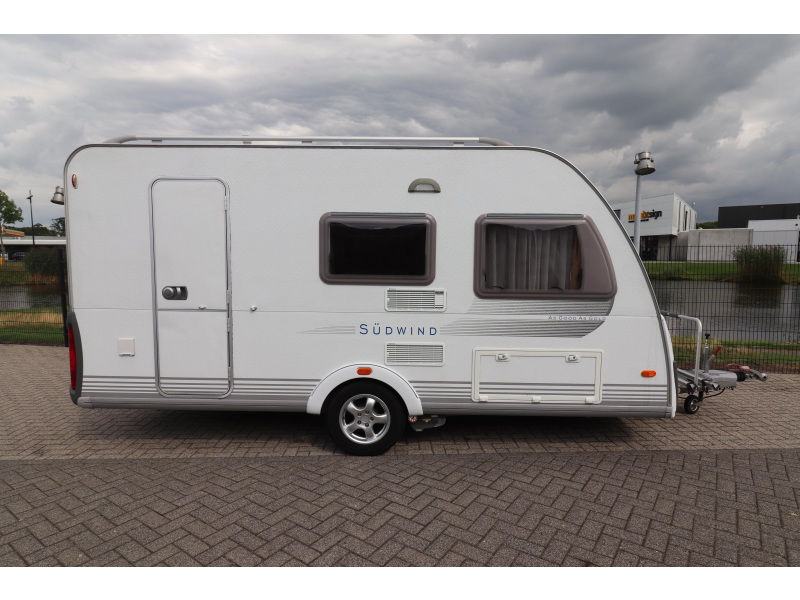 Knaus Sudwind 420 QD Mover/ Reisluifel 