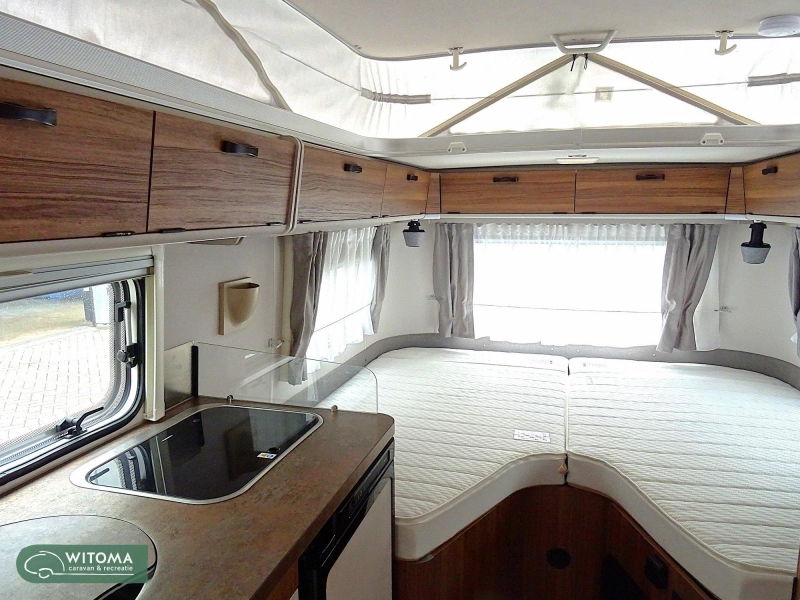 Eriba Touring 542 airco mover thule e.t.c.  foto: 11